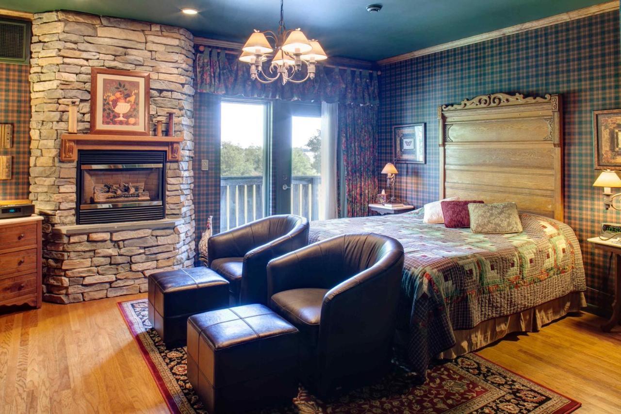 Twin Pine Manor Bed and breakfast Ephrata